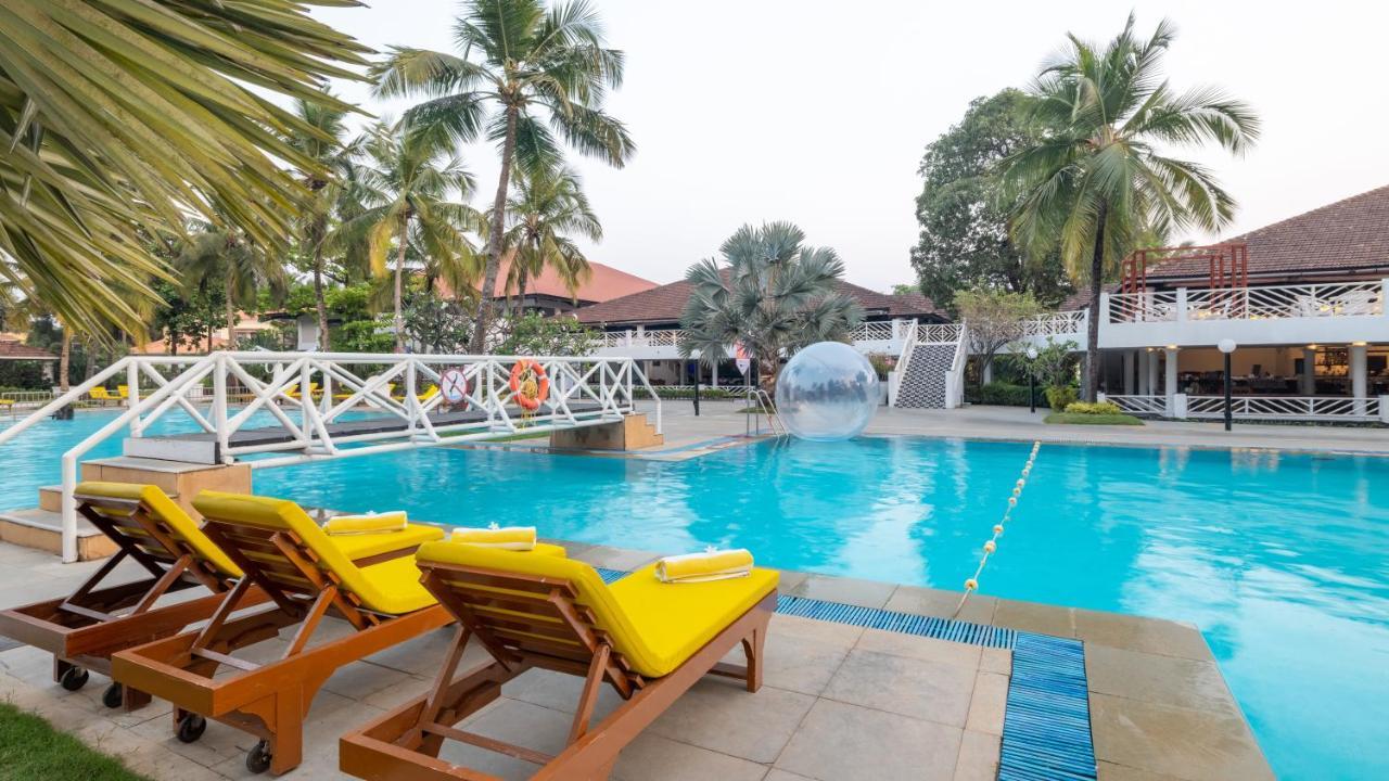 Novotel Goa Dona Sylvia Resort Cavelossim Exterior foto