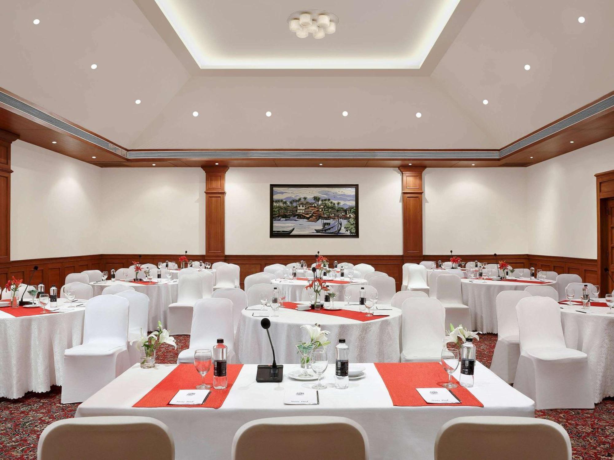 Novotel Goa Dona Sylvia Resort Cavelossim Exterior foto
