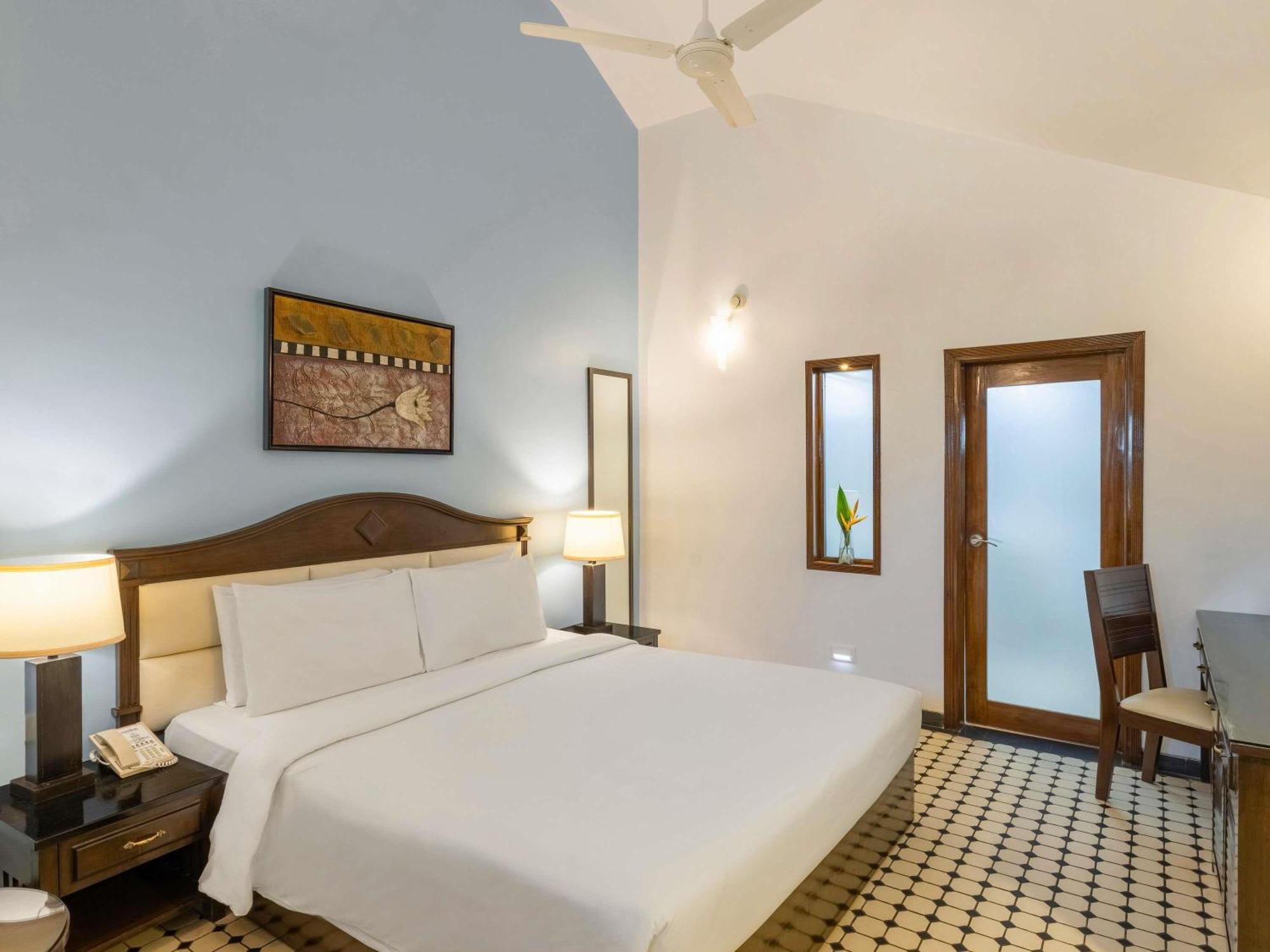 Novotel Goa Dona Sylvia Resort Cavelossim Exterior foto